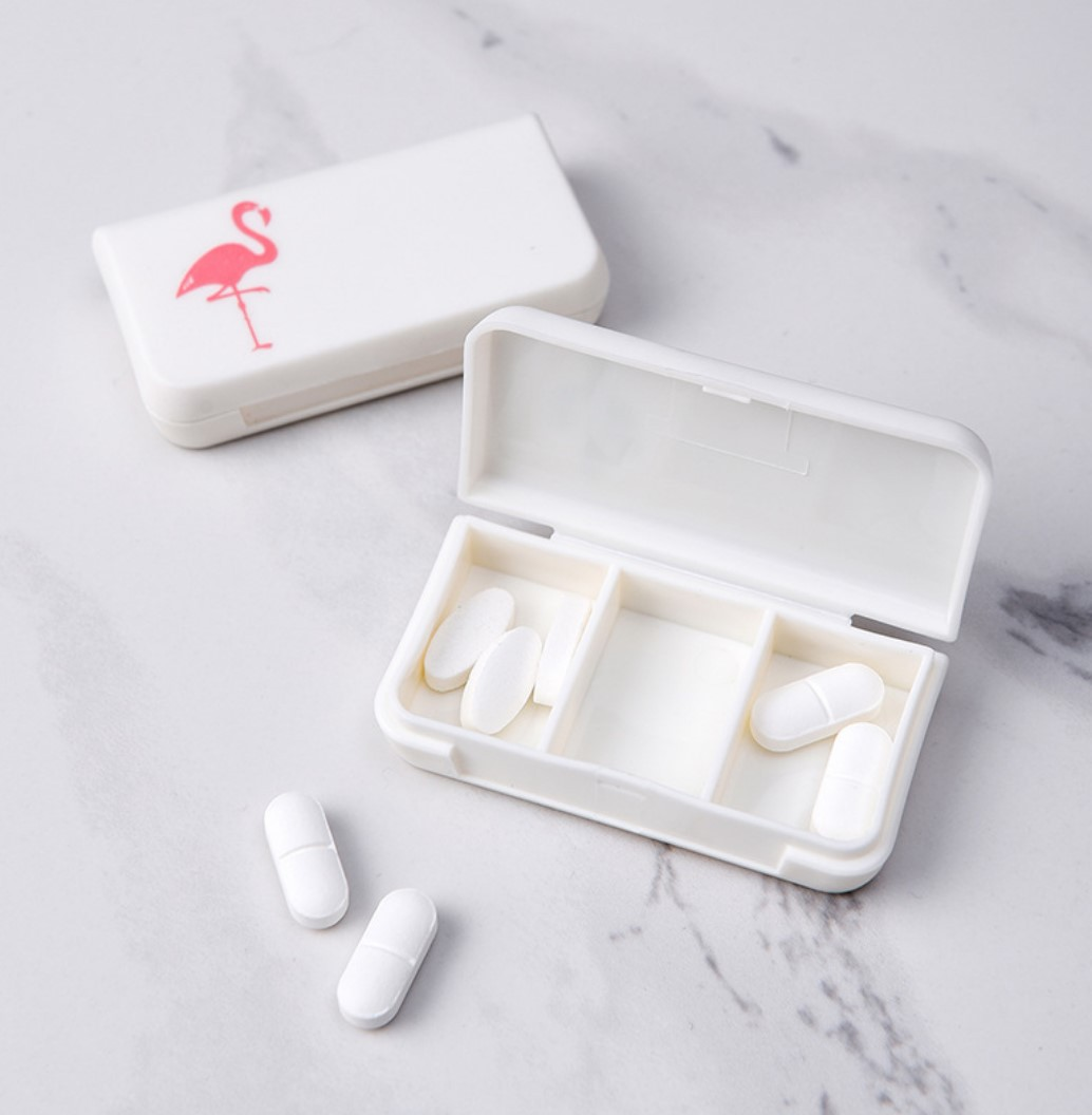Creative portable three-compartment small medicine box mini pill box travel medicine sub-pack medicine box 14g