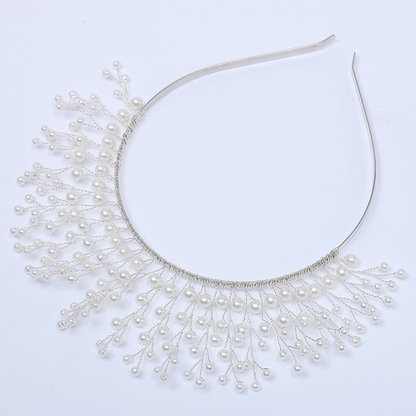 Exaggerated pearl standing crown