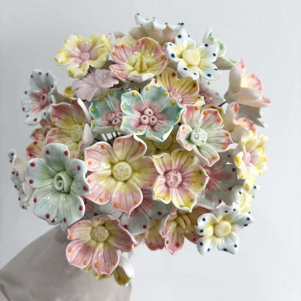 Jingdezhen ceramic flower desktop ornaments, preserved flower bouquets, creative decorations, cross-border shipping available, labeling service available, simulated ceramic flowers.