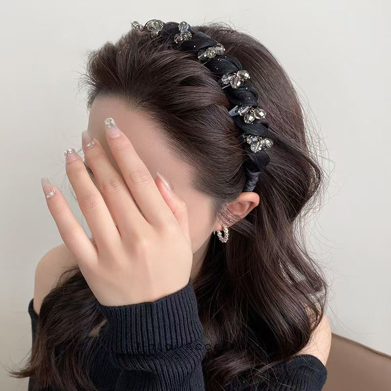 Exquisite beaded headband