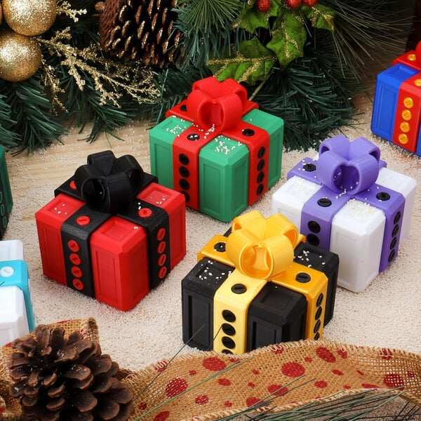 🎁 The Prank Box