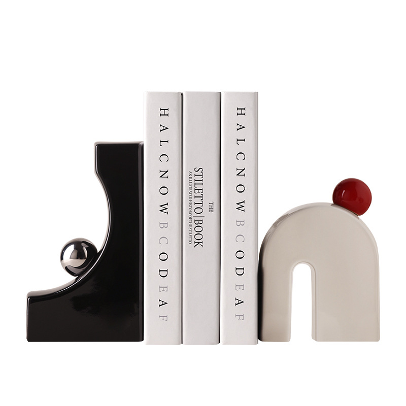 Niche Art Bookend Ornament